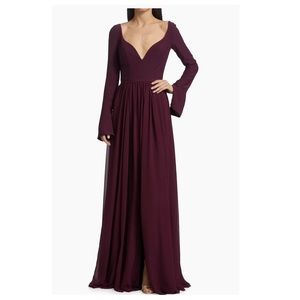 Vera Wang Plunging V-Neck Gown